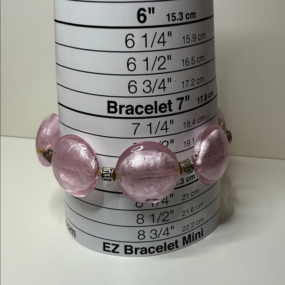 Elegant Pink glass frosted discs Beaded stretch Bracelet so pretty